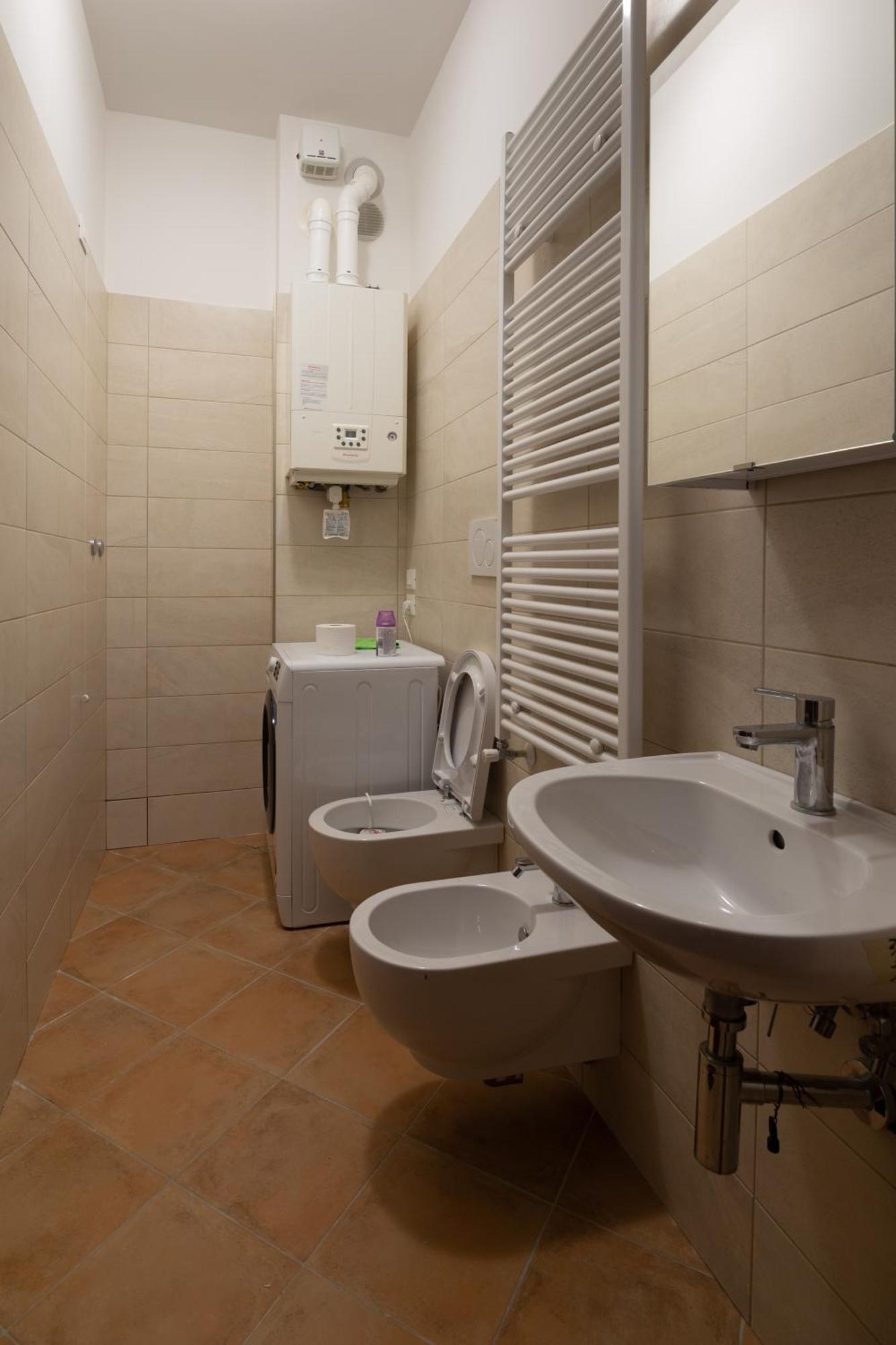 Sotto La Torre Apartment L'Aquila Exterior photo