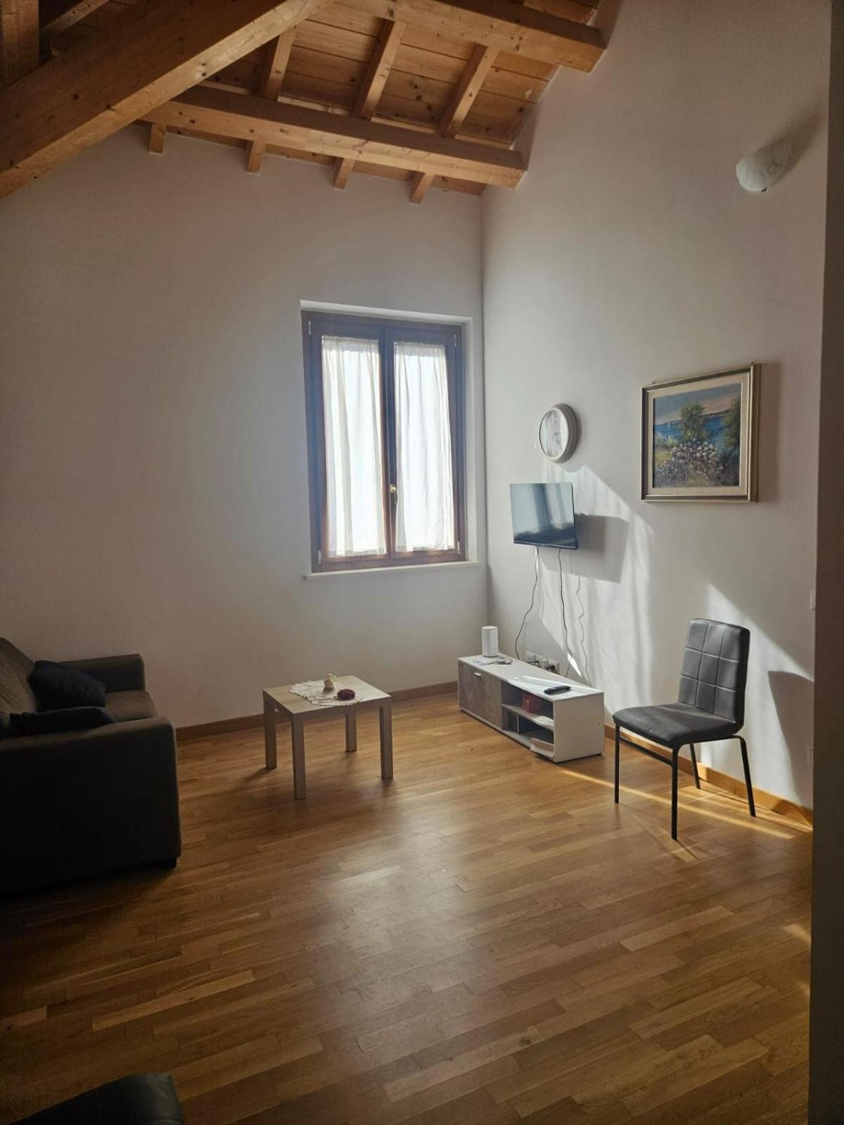 Sotto La Torre Apartment L'Aquila Exterior photo